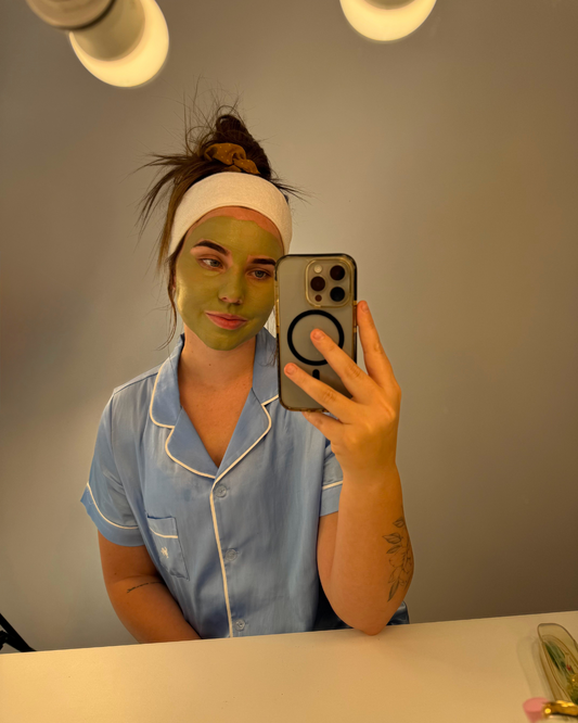 Experience the luxury of a professional facial at home with personalised Dermaviduals skincare designed to nourish, hydrate, and support your skin between treatments.