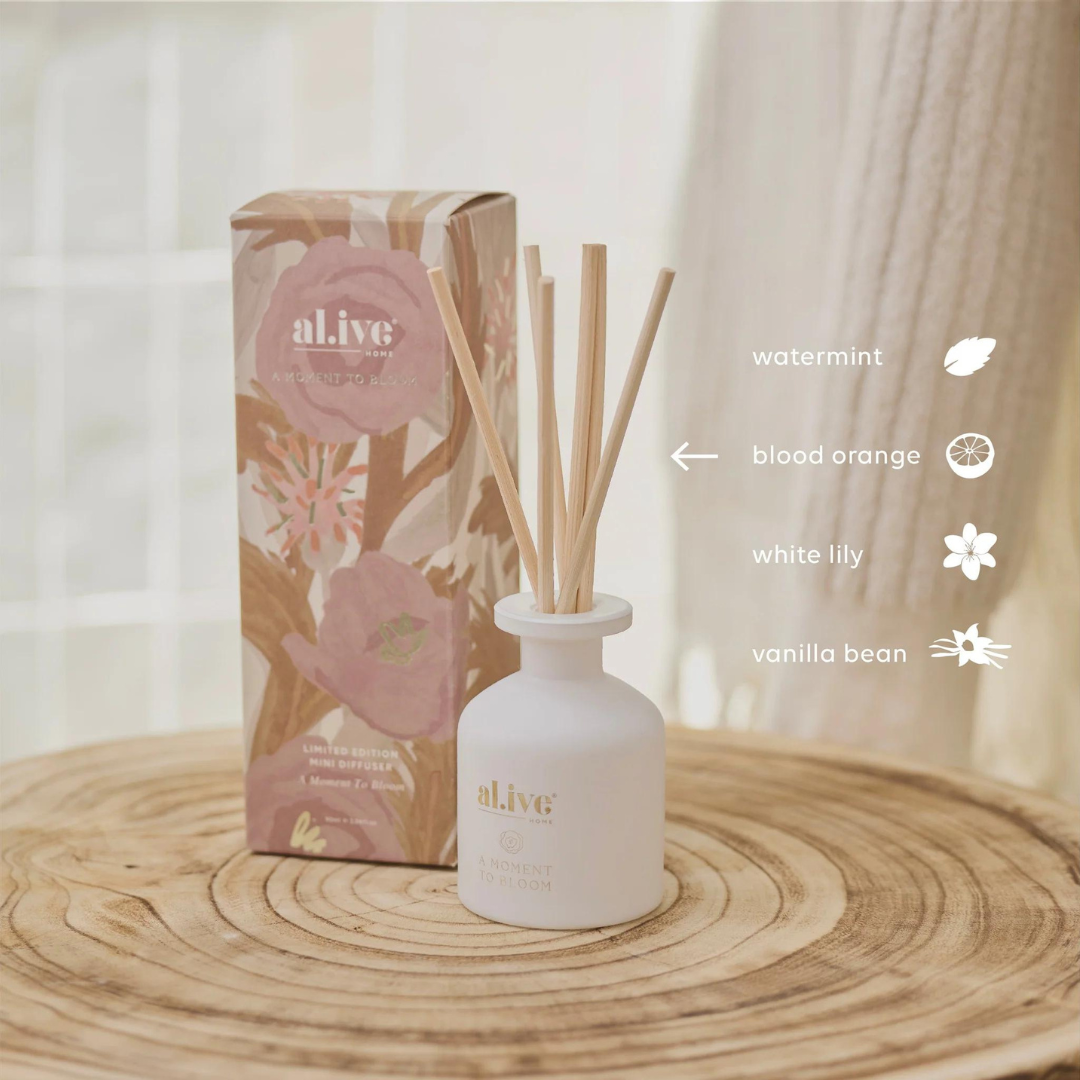 Mini Diffuser - A Moment To Bloom